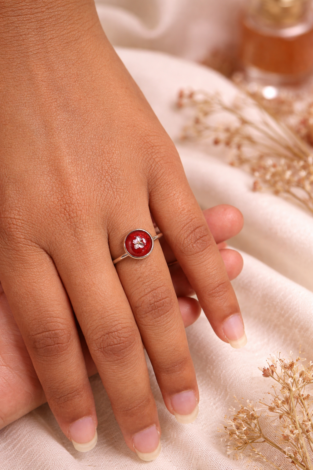 EMARALD MEADOW RESIN RING